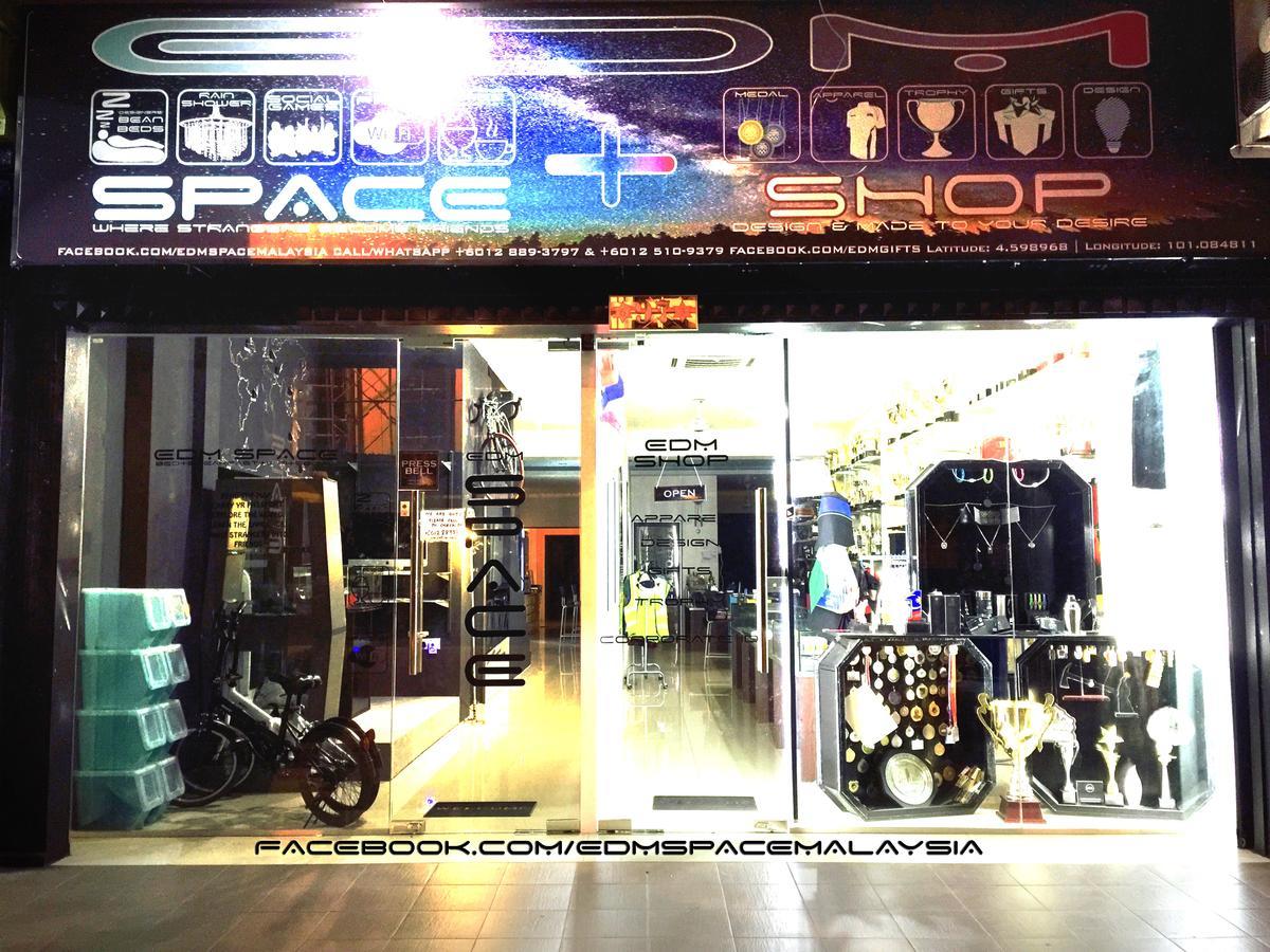 Edm Space Ipoh Exteriör bild